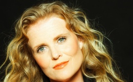 Jazz vocalist Tierney Sutton has won rave reviews for her complex, deep, and hauntingly beautiful interpretation of classic Jazz songs.